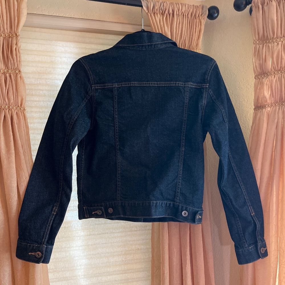 Uniqlo Denim Jacket Dark Wash - Picture 5 of 6
